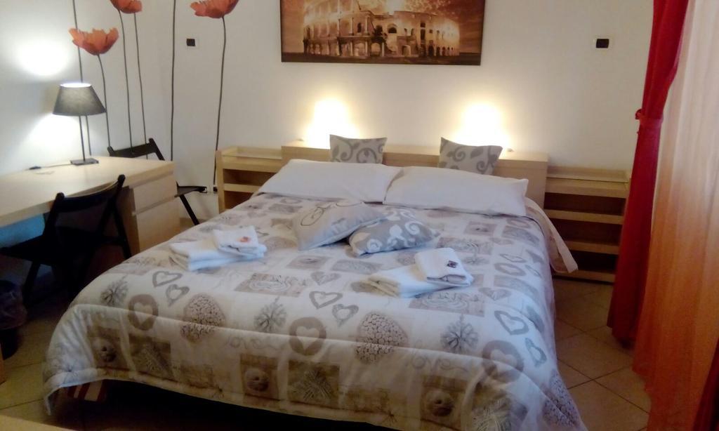 B&B Salviani Acilia Exterior foto